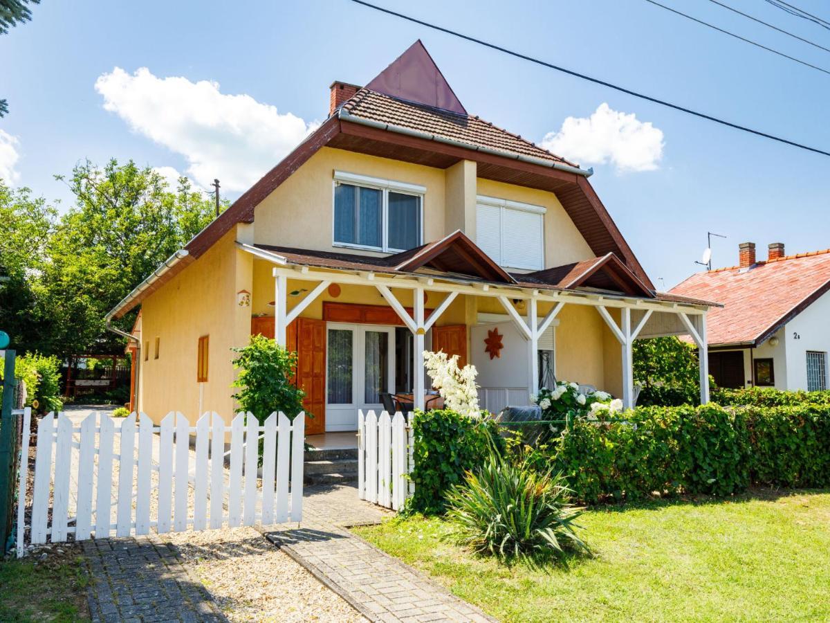 Holiday Home Jazmin By Interhome บาลาตอนซาร์โซ ภายนอก รูปภาพ